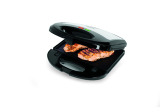 Salton 3-In-1 Grill - Sandwich - Waffle Maker - SM1543 Product Image